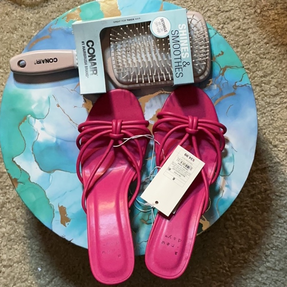 Conair Beige Hairbrush for Women, bundle of two